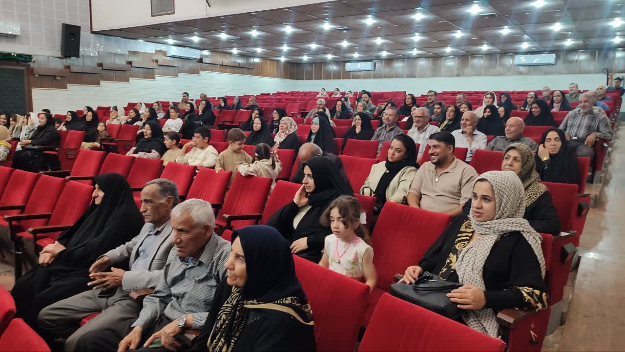 مراسم بزرگداشت و تجلیل بازنشستگان شهرداری و نیرهای آتش نشانی